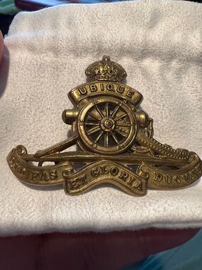 Military cap badge - royal artillery from British Army origin 1716